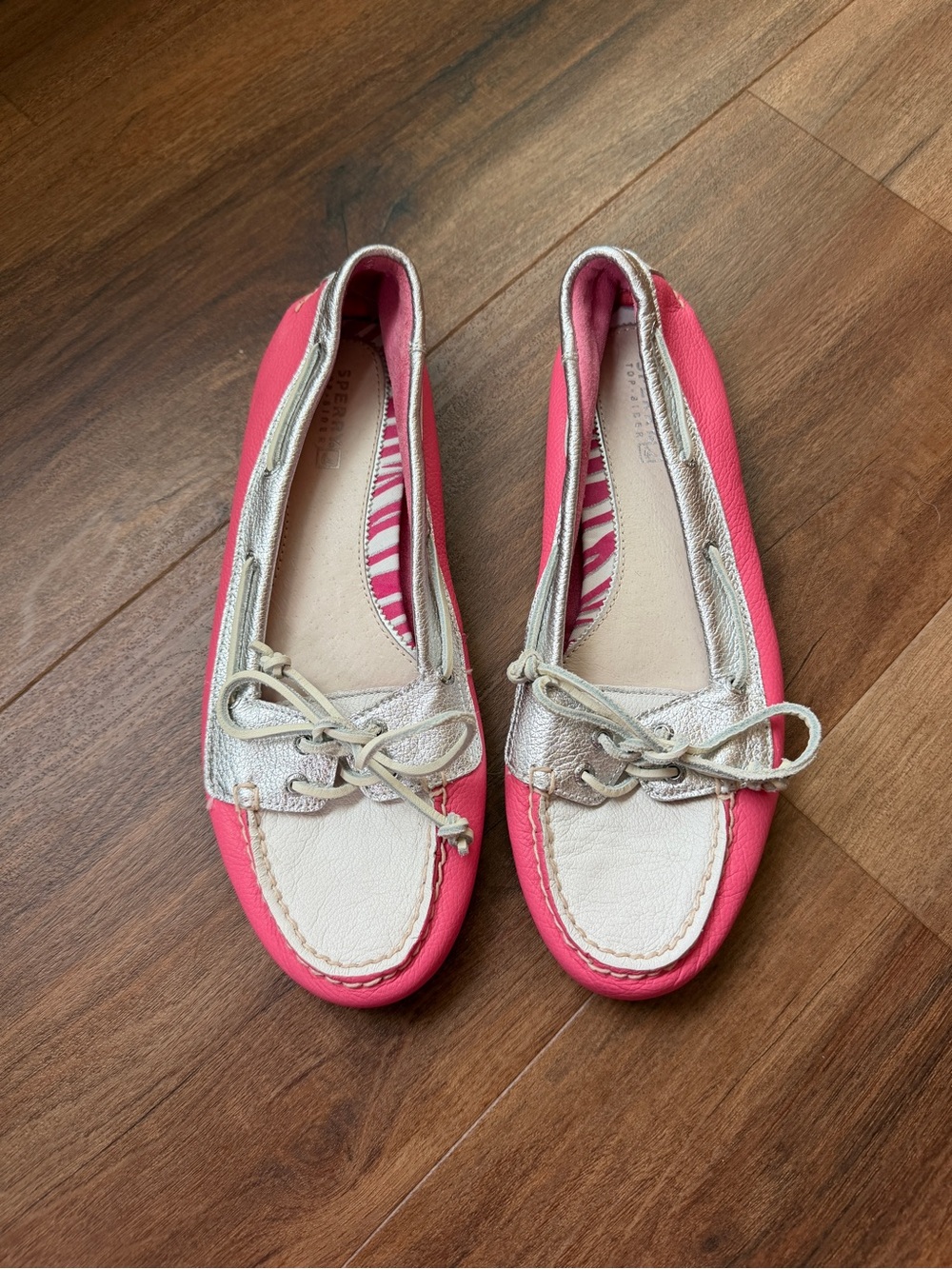Sperry Women’s Pink, White, and Silver Boat Loafers